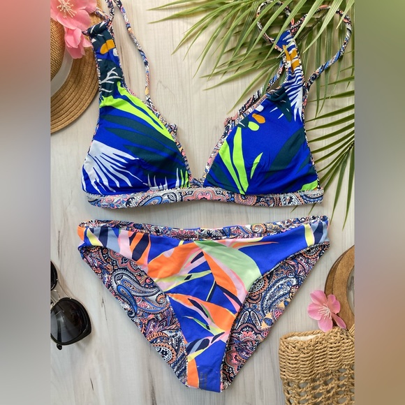 RARE Maaji π Persian Rug Jocelyn Tri Top | Sublimity Classic Bikini Bottoms π΄ - Picture 11 of 15